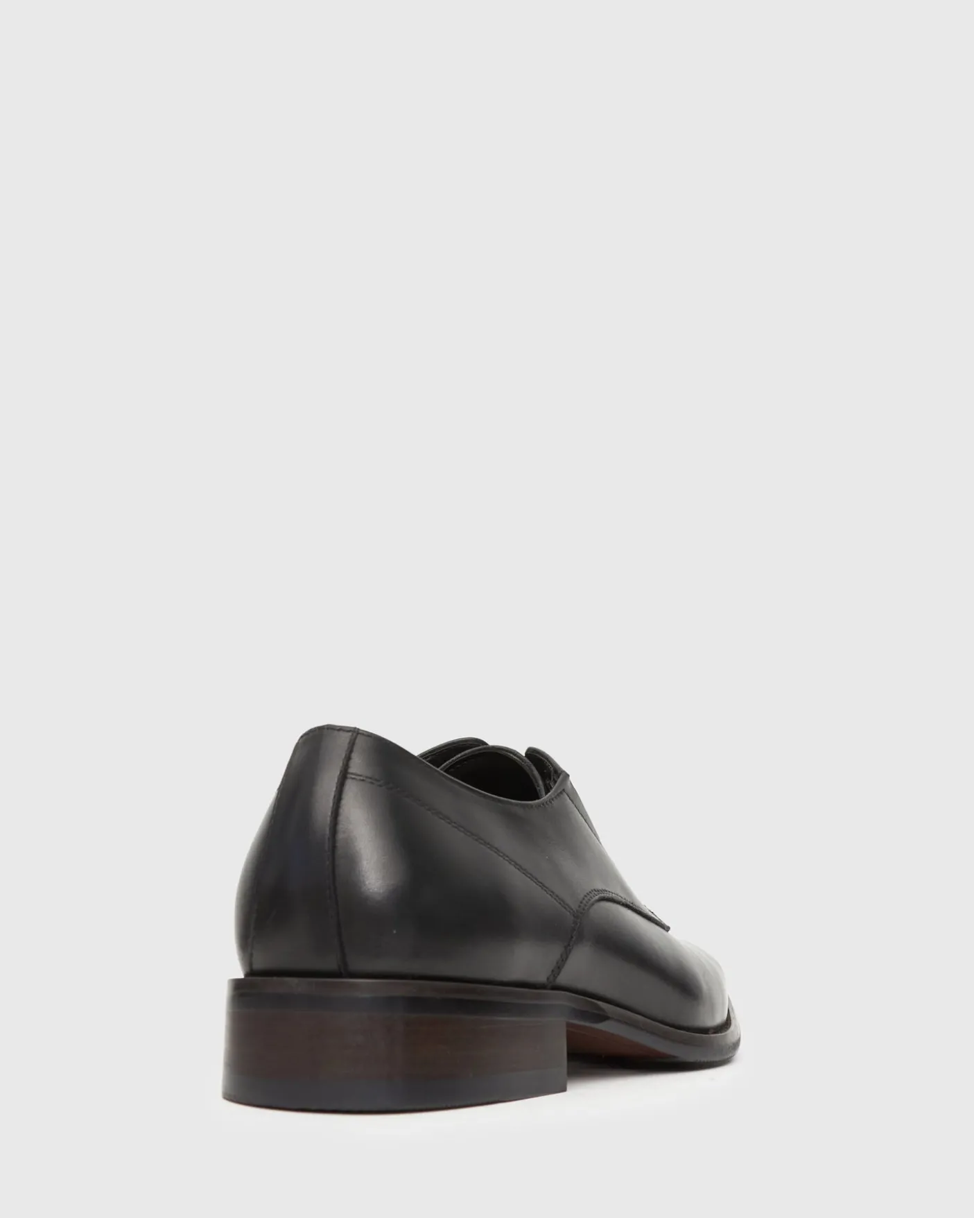 EUGENE Leather Derby Shoes