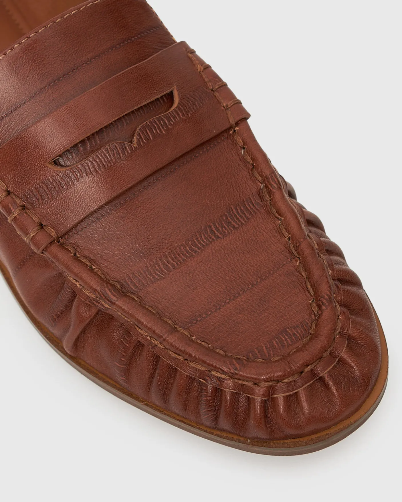 MATCH Leather Loafers