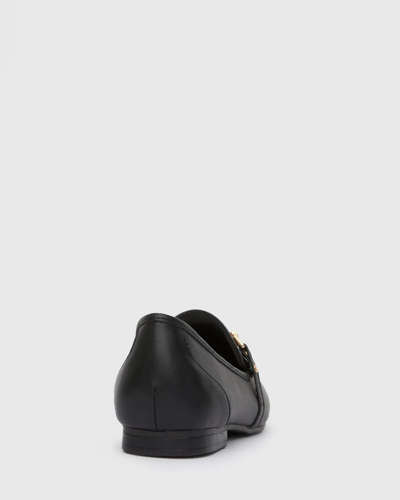 NEAT Round Toe Loafers
