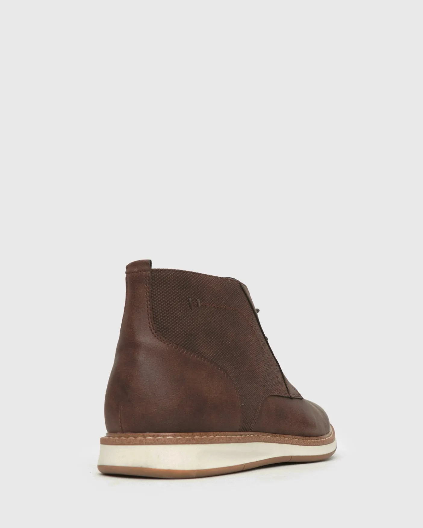 RYLAND Casual Chukka Boots