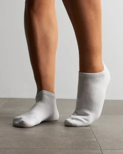 UNISEX WHITE BAMBOO ANKLE SOCKS S/M