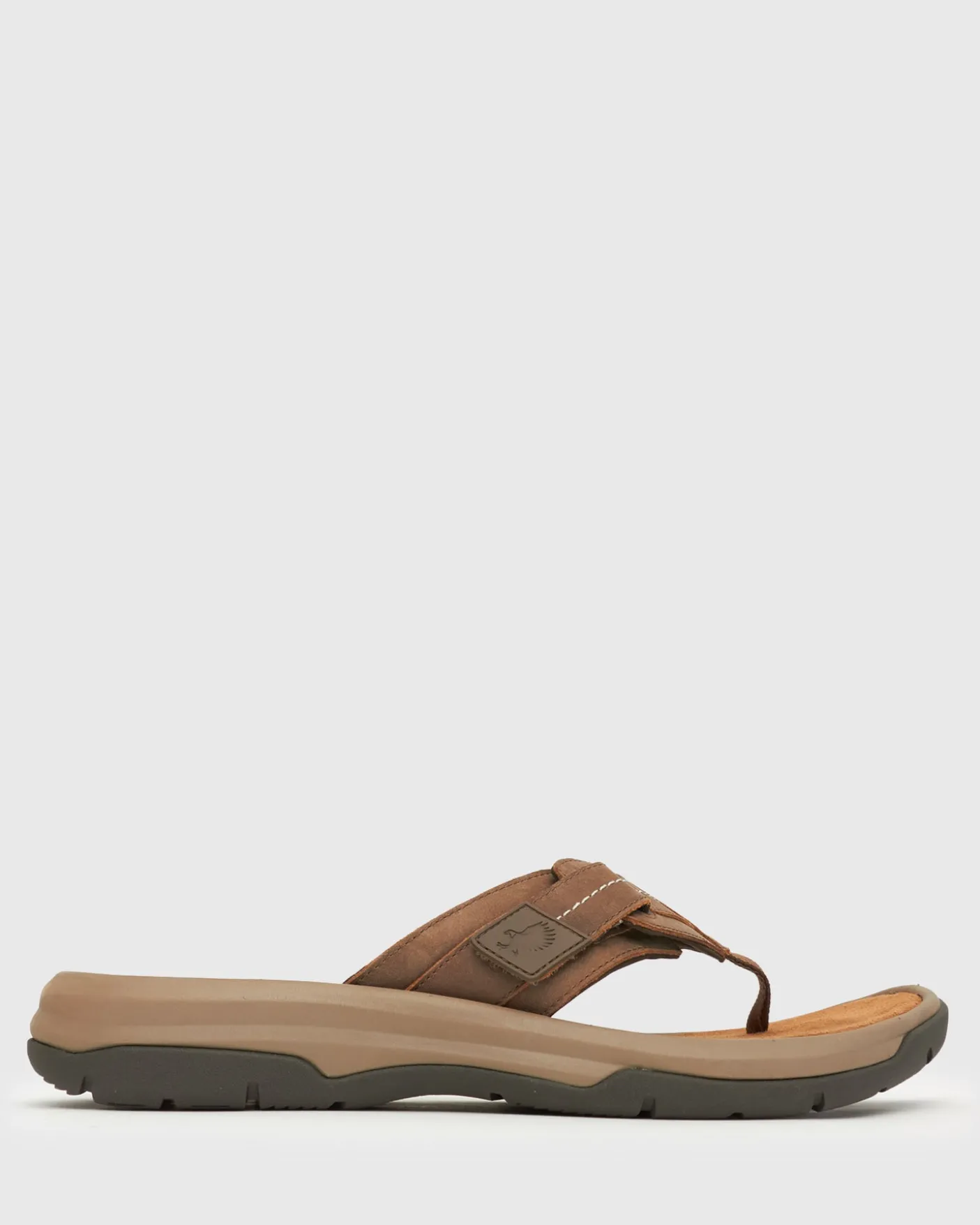 VICTOR Leather Thong Sandals